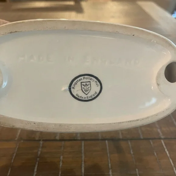 Porcelain figurine of a spotted dog made in England - Picture 6 of 6